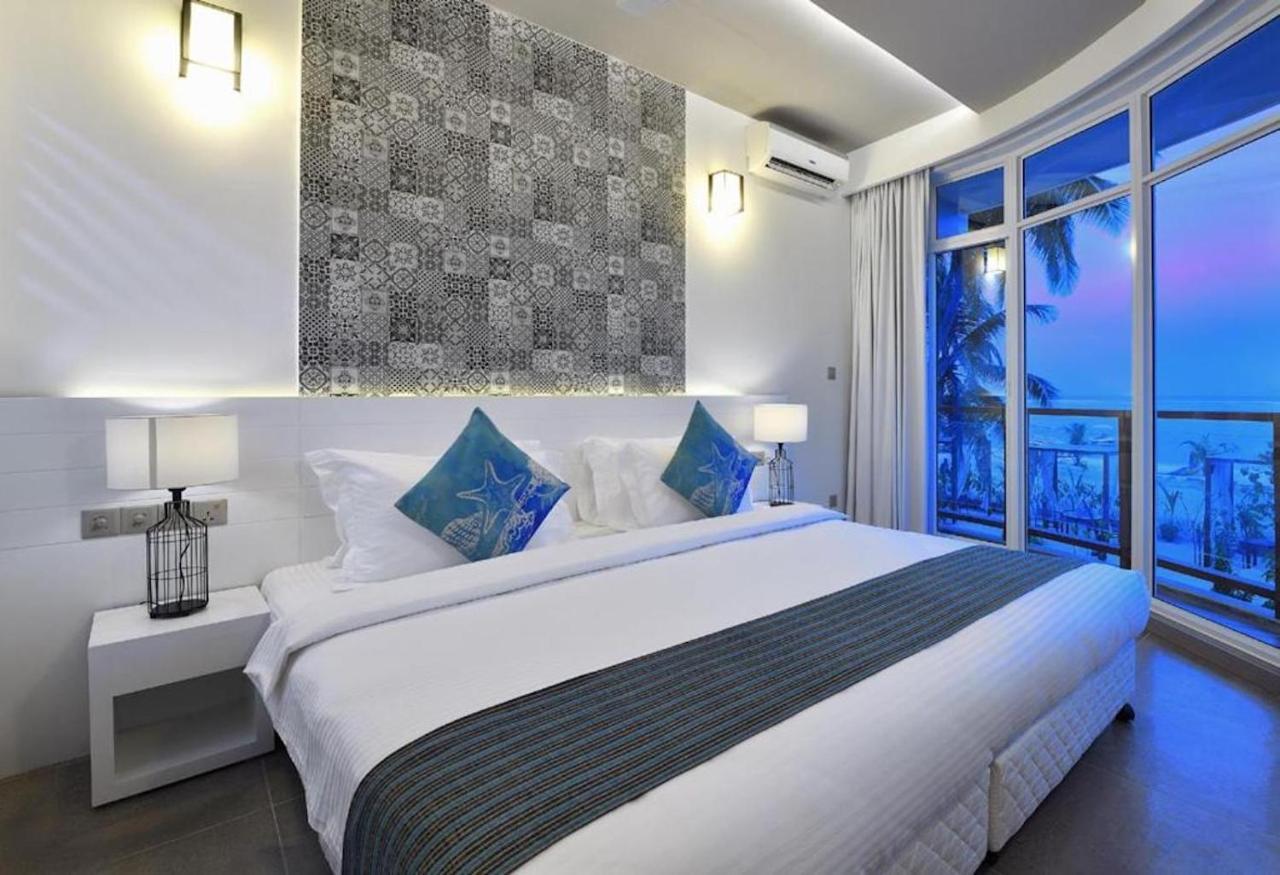 Velana Beach Hotel Maldives Maafushi Esterno foto