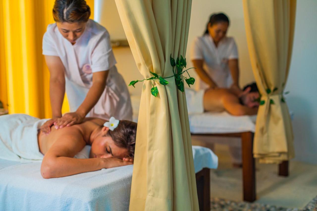 Velana Beach Hotel Maldives Maafushi Esterno foto
