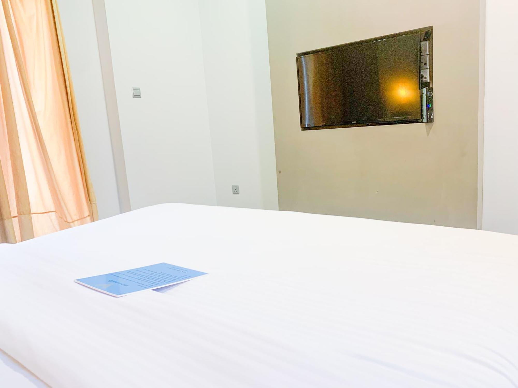 Velana Beach Hotel Maldives Maafushi Esterno foto