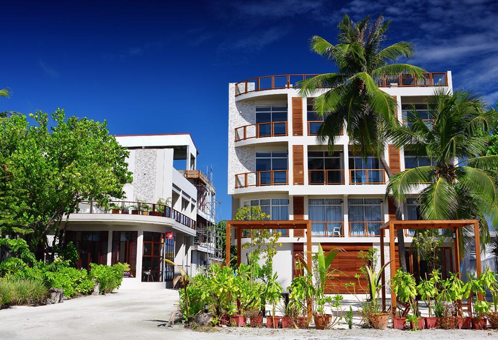 Velana Beach Hotel Maldives Maafushi Esterno foto