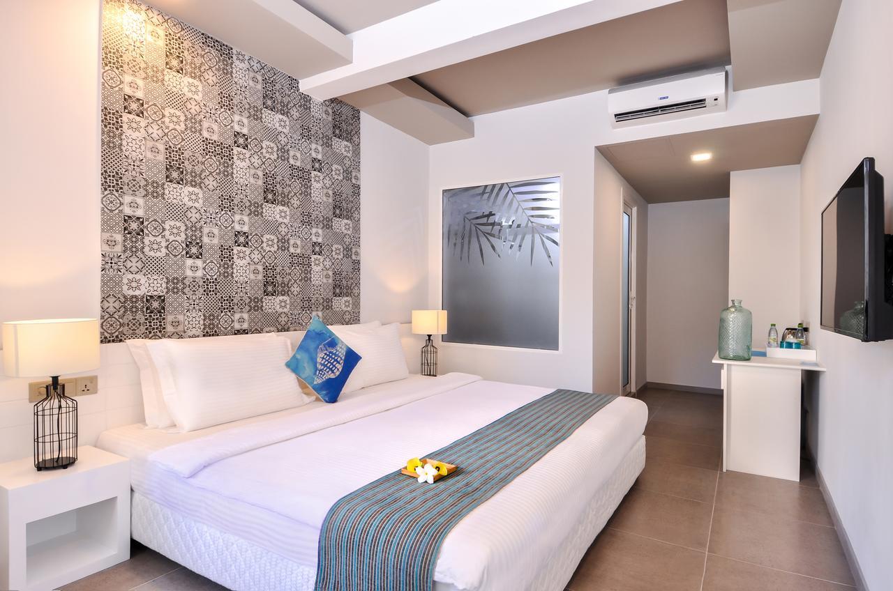 Velana Beach Hotel Maldives Maafushi Esterno foto