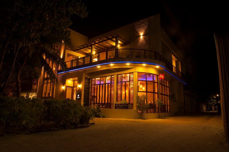 Velana Beach Hotel Maldives Maafushi Esterno foto